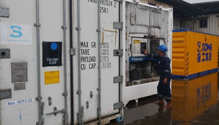 kemudahan cold storage container