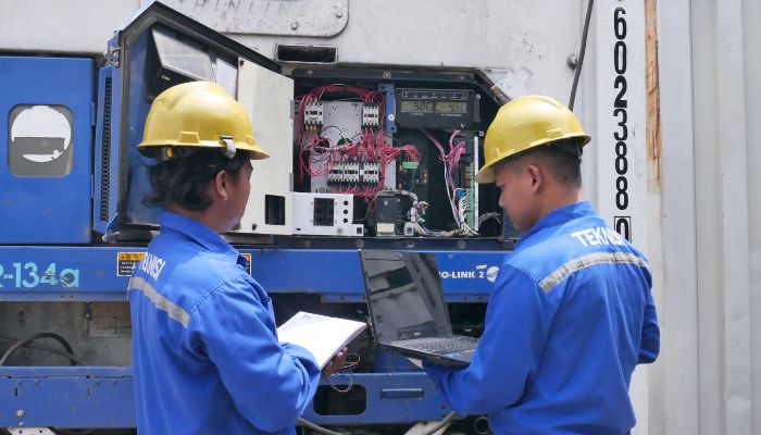 perawatan reefer container