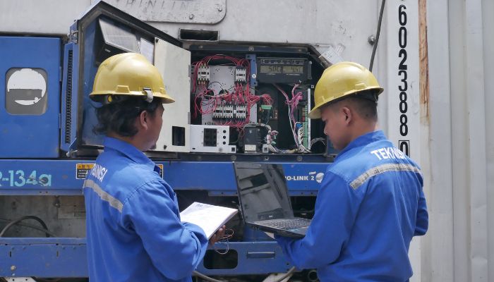 merawat cold storage container